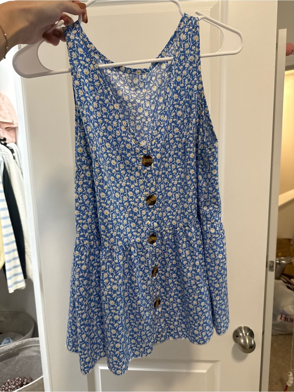 Blue Floral Button-Front Women's Casual Tank Top